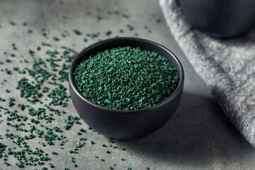 Raw Green Organic Spirulina
