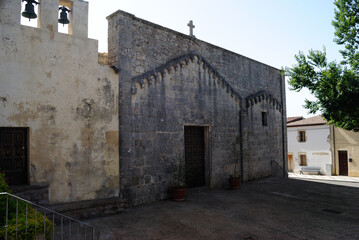Fototapeta na wymiar La Chiesa Romanica di Santo Stefano