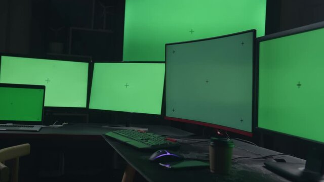 Computer With Multiple Chroma Key, Green Screen Displays
