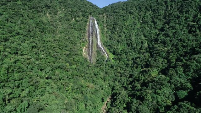 Cascata e usina Hidrel&eacute;trica do Pira&iacute; em Joinville
