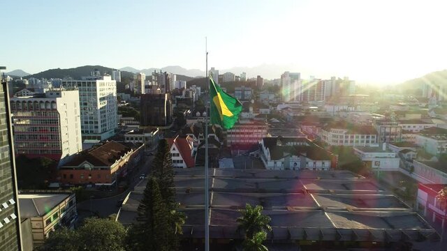 Pra&ccedil;a da Bandeira e Pra&ccedil;a Dario Sales em Joinville