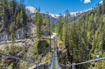 Brücke, Hängebrücke, Kals, Großglockner, Osttirol,  Weg, Wald, Ködnitztal, Ködnitzbach,...