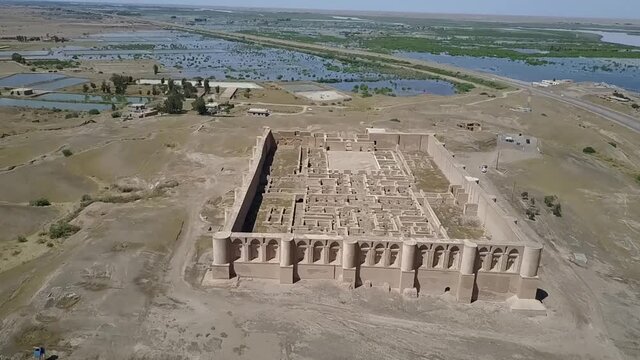 aerial footage of Malwiya Mosque in Samarra Iraq