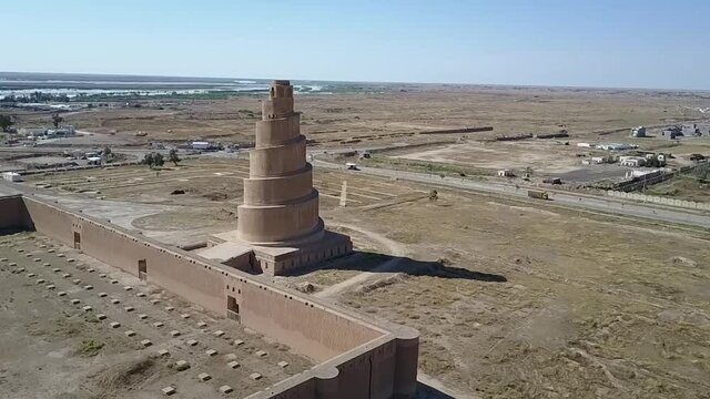 aerial footage of Malwiya Mosque in Samarra Iraq