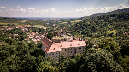 Obraz premium Aerial view of the castle in the town of Modry Kamen in Slovakia