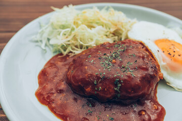 自炊　ハンバーグ　トマトソース