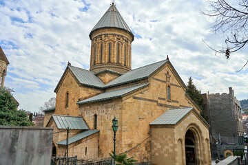 Fototapeta na wymiar Historic Cathedral Church in Tbilisi. The architecture of the Georgian religion