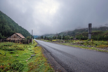 Fototapeta na wymiar The road to the village of Akash. Altai