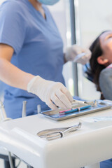 Obraz premium Dental clinic with all the necessary utensils for dental procedures.