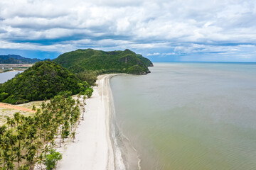 Obraz premium Sam Phraya beach in Sam Roi Yot national park in Prachuap Khiri Khan, Thailand
