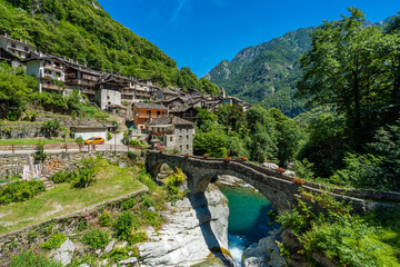 The beautiful village of Pontboset in the Champorcher Valley. Aosta Valley, northern Italy. - obrazy, fototapety, plakaty