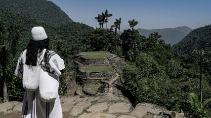 Indigena Arhuaco en Ciudad Perdida. Sierra Nevada de Santa Marta. 