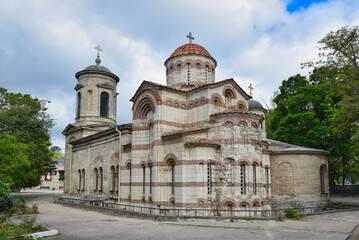 Obraz premium Ancient Orthodox church in Kerch city center