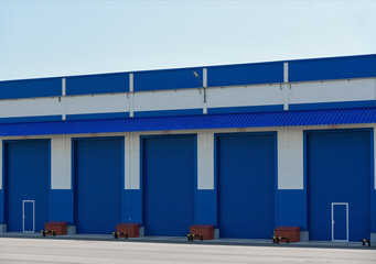 Gates garage boxes for large special vehicles