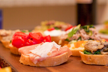 bruschetta with tomato