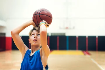 Foto auf Alu-Dibond Young basketball player shoot © Rawpixel.com