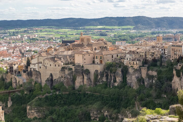 Fototapeta na wymiar Amazing full view at the Cuenca Hanging Houses, Casas Colgadas, iconic architecture on Cuenca city