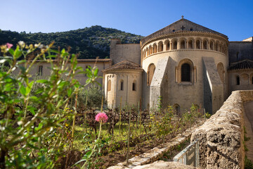 Obraz premium Abbaye de Gellone à Saint-Guilhem-le-Desert
