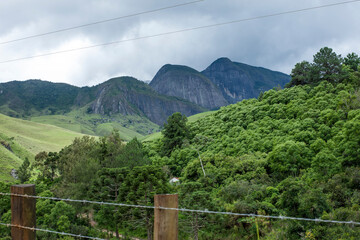 Fototapeta premium Paisagem - estrada de terra 