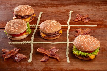 Vários hamburgueres jogo da velha