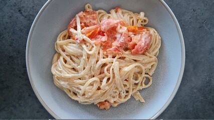 Linguine Tomate Feta 