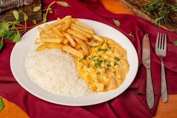 Strogonoff de frango