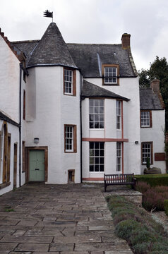 18th Century Traditional White Painted Scottish House with Stone Patio & Bench