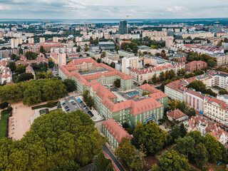 Szczecin z lotu ptaka - widok z Jasnych Błoni © slickvisuals.co
