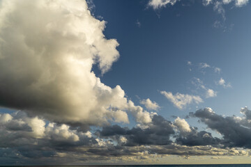 Obraz premium blue sky with clouds