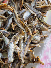건조시킨 멸치, 음식재료 