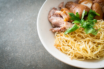 dried stewed pork leg noodles bowl