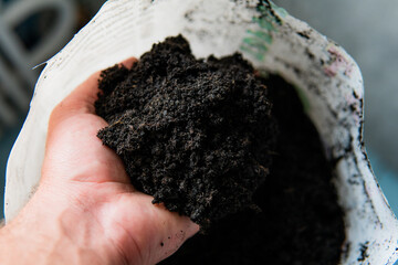 peat substrate for planting in a white bag
