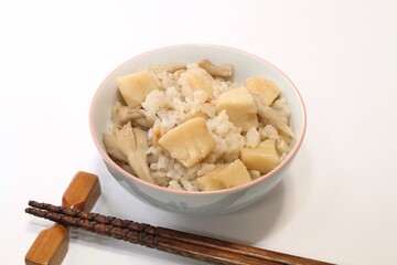 ホタテの炊き込みご飯（バター醤油風味）