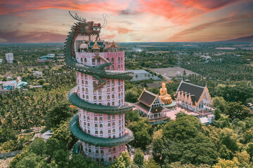 Dragon temple Wat Samphran in Nakhon Pathom, Thailand - obrazy, fototapety, plakaty