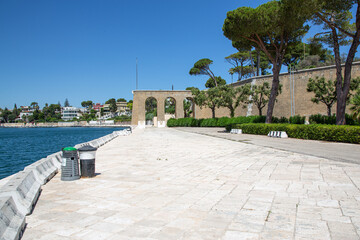 Brindisi, Apulien, Salento Ehrenmal für den italienischen Seemann, 1933 errichtet