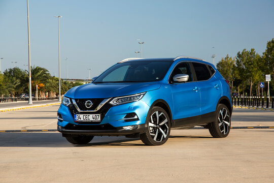 Nissan Qashqai is a compact crossover SUV produced by the Japanese car manufacturer Nissan.