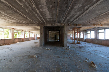 Fototapeta na wymiar room in an empty abandoned building