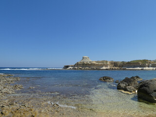 Fototapeta na wymiar Meerufer auf Malta