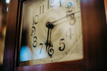 Stary kościelny zegar
