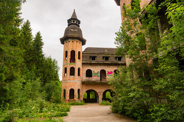 Opuszczony zamek