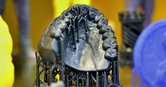 Objects photopolymer printed on stereolithography 3D printer