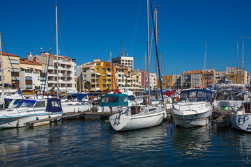 Fototapeta na wymiar Cap d'Agde, la marina