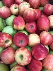 red apples background