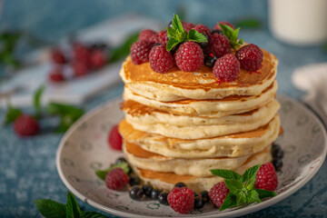 Fluffy american pancakes