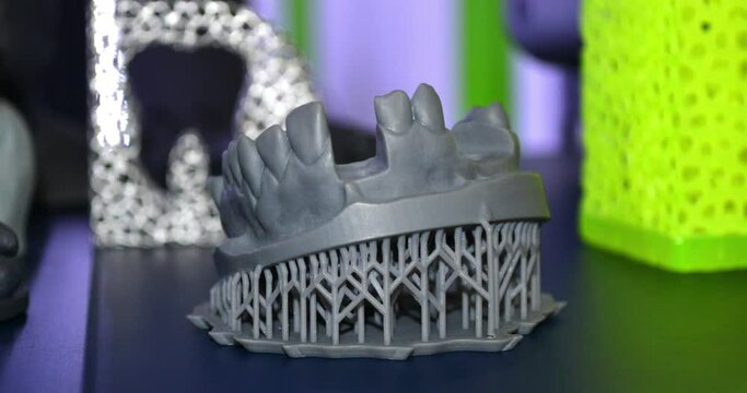 Objects photopolymer printed on stereolithography 3D printer