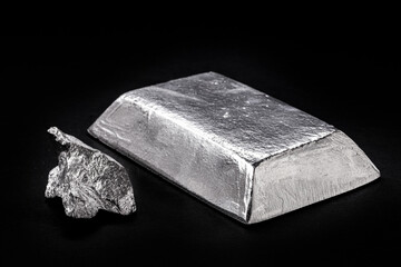 manganese nugget and ingot, metal used in the manufacture of metal alloys, in the production of...