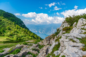 Panoramablick auf die Berge (Alpen)