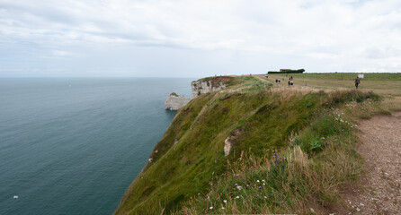 Fototapeta na wymiar Beautiful views of the cliffs of Étretat, Normandy. France.