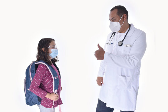 M&eacute;dico y ni&ntilde;a