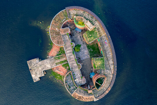 Fort Alexander on an artificial island in the Gulf of Finland near St. Petersburg and Kronstadt